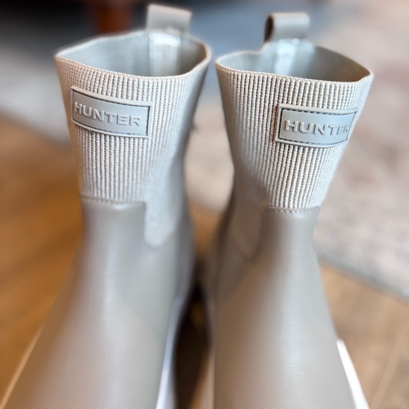 Anthropologie Hunter Flatform Chelsea Boots Sz 7 - Picture 7 of 13